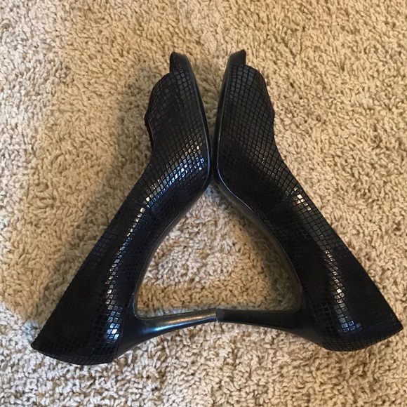 Calvin Klein Black Leather Peep-toe High Heels - Picture 6 of 12